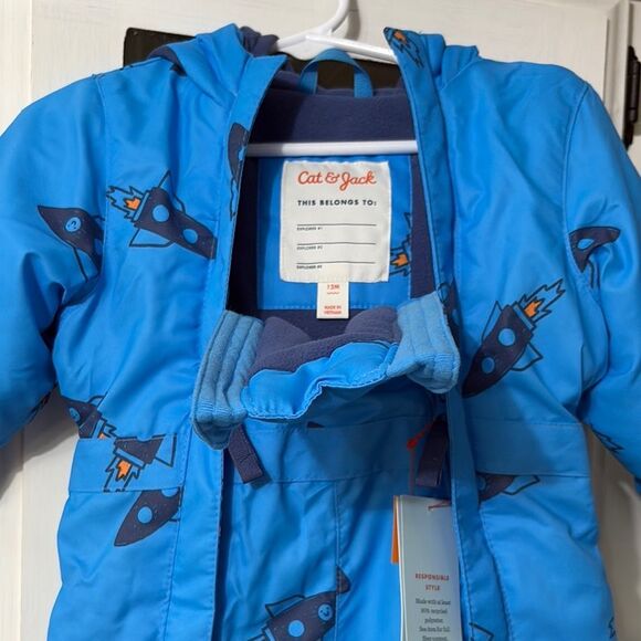 NWT Cat & Jack Vibrant Blue Infant Snowsuit with a Rocket Print - Picture 3 of 12